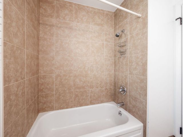 5657 Flintlock Lane, Columbus, OH 43213