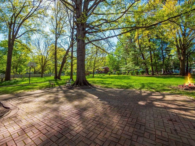 5657 Flintlock Lane, Columbus, OH 43213
