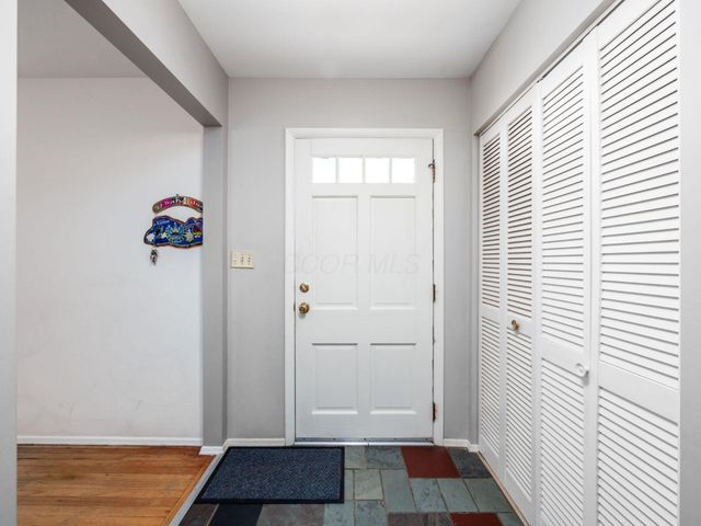 5657 Flintlock Lane, Columbus, OH 43213