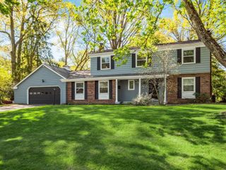 5657 Flintlock Lane, Columbus, OH 43213