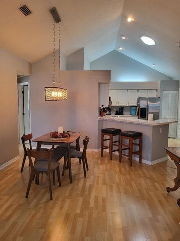 3709 MOLLIE LANE, Ruskin, FL 33573