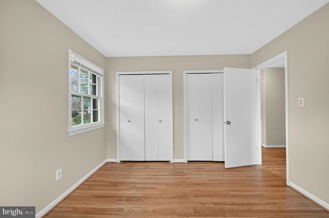 4815 WAKEFIELD CHAPEL RD, Annandale, VA 22003