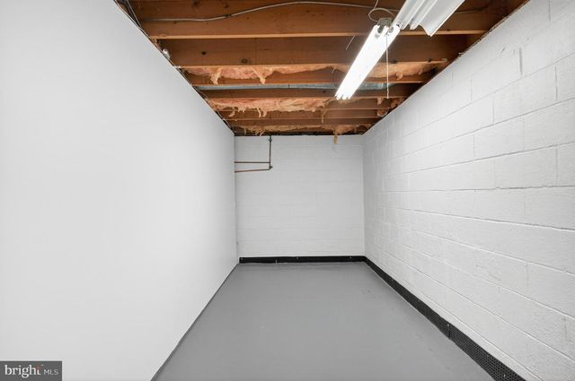 4815 WAKEFIELD CHAPEL RD, Annandale, VA 22003