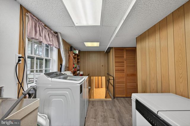 4815 WAKEFIELD CHAPEL RD, Annandale, VA 22003