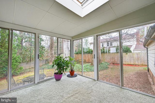 4815 WAKEFIELD CHAPEL RD, Annandale, VA 22003