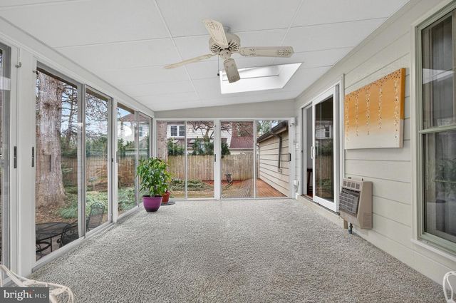 4815 WAKEFIELD CHAPEL RD, Annandale, VA 22003