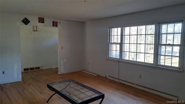 112 Grandview Avenue, Spring Valley, NY 10977