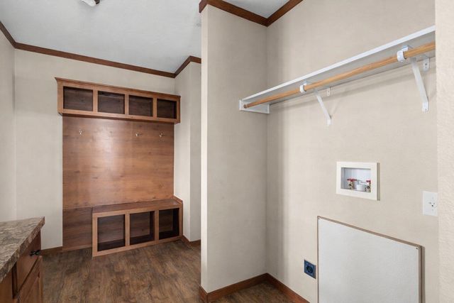 186 La Selva DR, Elgin, TX 78621