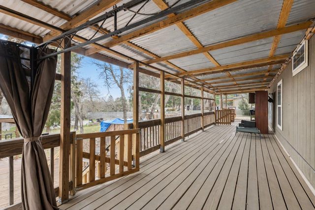 186 La Selva DR, Elgin, TX 78621