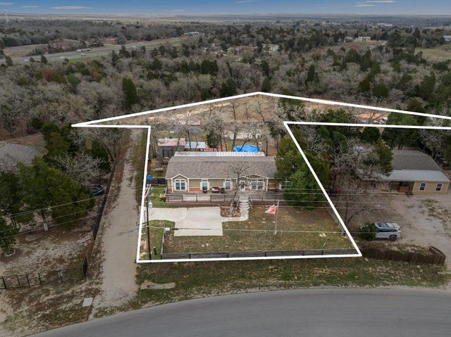 186 La Selva DR, Elgin, TX 78621