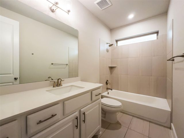 337 Alicante LN, Liberty Hill, TX 78642