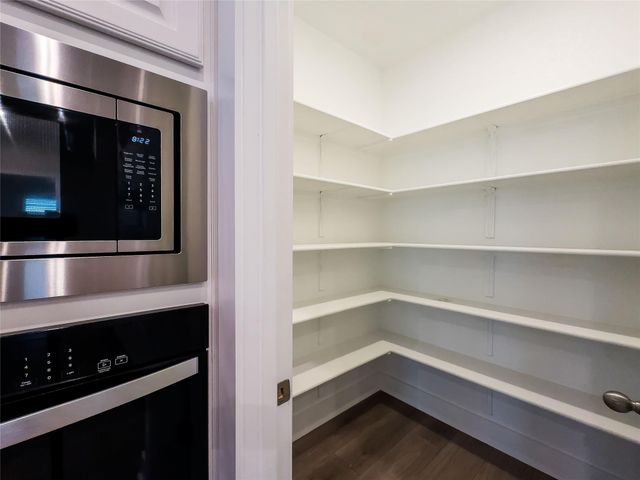 337 Alicante LN, Liberty Hill, TX 78642