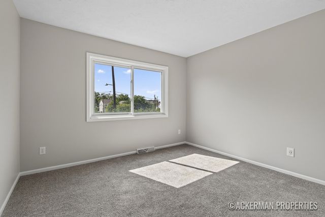 200 Heritage Commons Street Se, City Of Grand Rapids, MI 49503