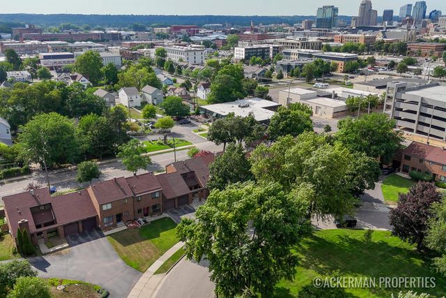 200 Heritage Commons Street Se, City Of Grand Rapids, MI 49503