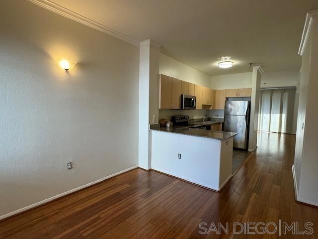 1643 6th Ave 408, San Diego, CA 92101