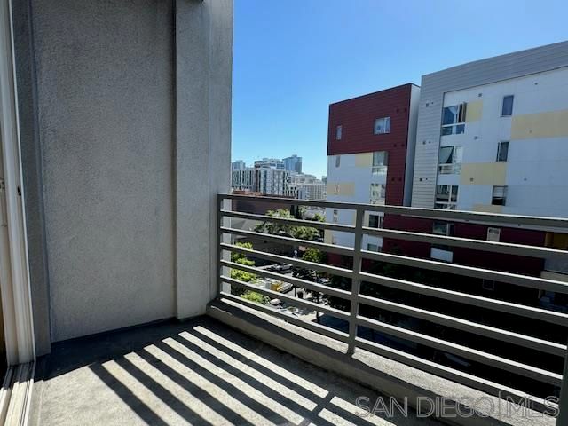 1643 6th Ave 408, San Diego, CA 92101