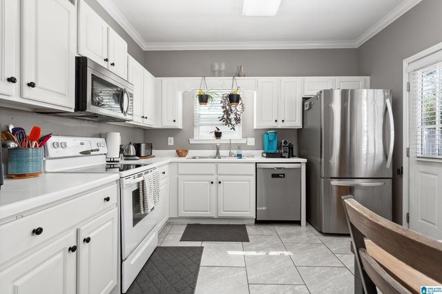 1192 WINDSOR PARKWAY, Moody, AL 35004