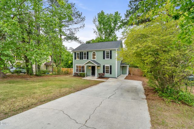16 Meadowcrest Drive, Durham, NC 27703