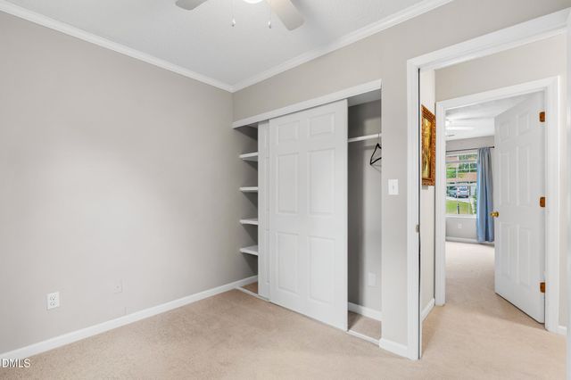 16 Meadowcrest Drive, Durham, NC 27703