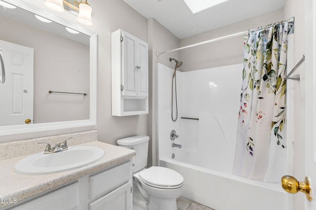 16 Meadowcrest Drive, Durham, NC 27703