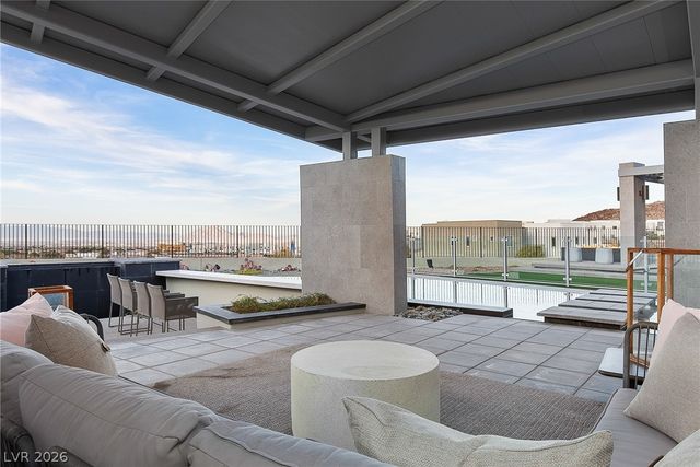 2240 Sky Pointe Ridge Drive, Henderson, NV 89052