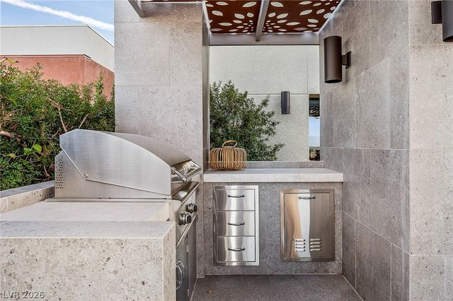 2240 Sky Pointe Ridge Drive, Henderson, NV 89052