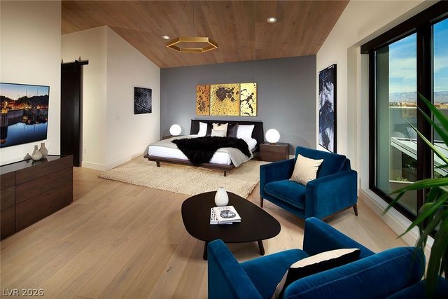 2240 Sky Pointe Ridge Drive, Henderson, NV 89052