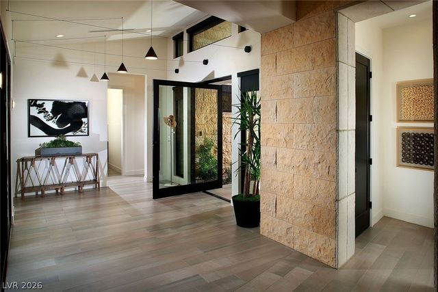 2240 Sky Pointe Ridge Drive, Henderson, NV 89052