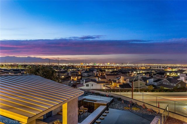 2240 Sky Pointe Ridge Drive, Henderson, NV 89052