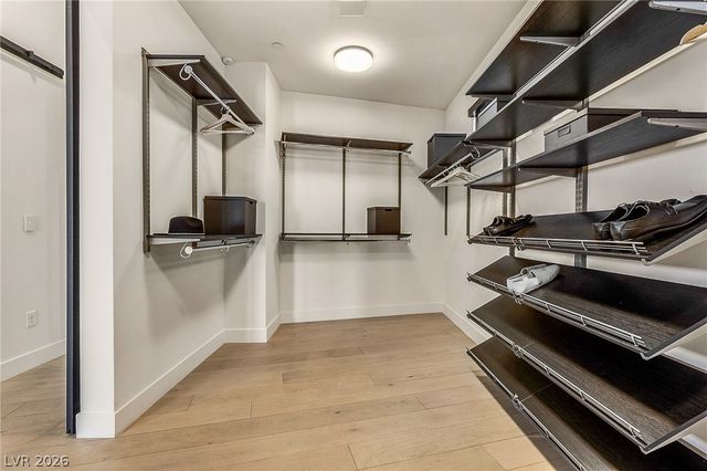 2240 Sky Pointe Ridge Drive, Henderson, NV 89052