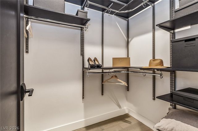 2240 Sky Pointe Ridge Drive, Henderson, NV 89052