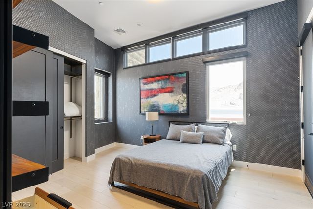 2240 Sky Pointe Ridge Drive, Henderson, NV 89052