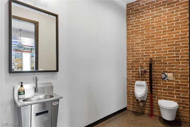 2240 Sky Pointe Ridge Drive, Henderson, NV 89052