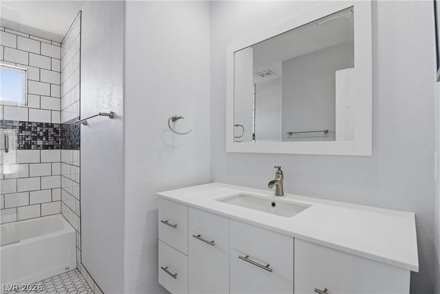 9200 Canalino Drive, Las Vegas, NV 89134