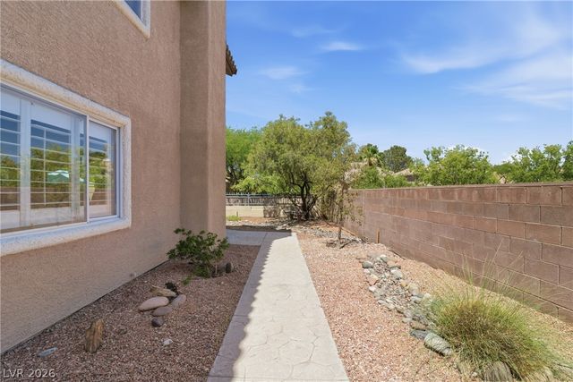 9200 Canalino Drive, Las Vegas, NV 89134