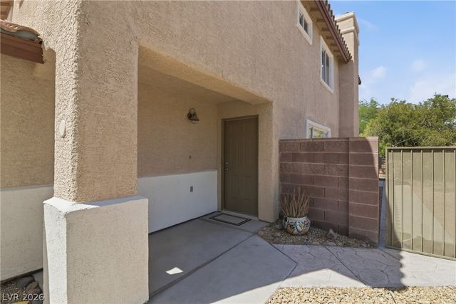 9200 Canalino Drive, Las Vegas, NV 89134