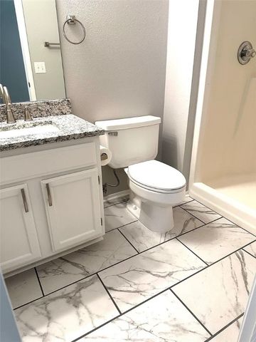 1654 N Timberline Drive, Fayetteville, AR 72704