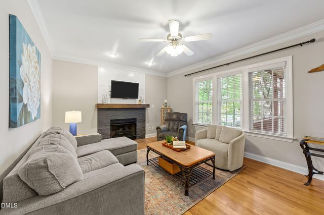 669 Kintyre Drive, Clayton, NC 27520