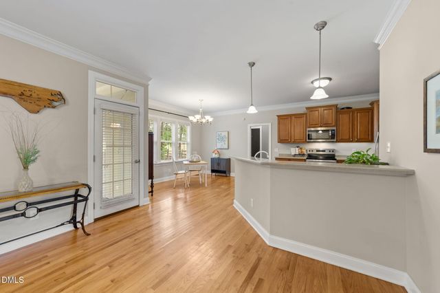 669 Kintyre Drive, Clayton, NC 27520