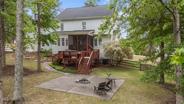669 Kintyre Drive, Clayton, NC 27520