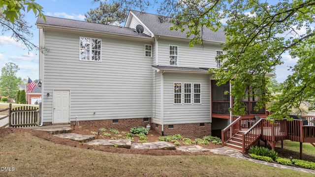 669 Kintyre Drive, Clayton, NC 27520