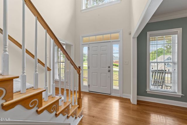 669 Kintyre Drive, Clayton, NC 27520