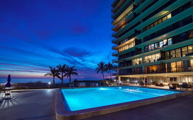 7650 BAYSHORE DRIVE 406, Treasure Island, FL 33706