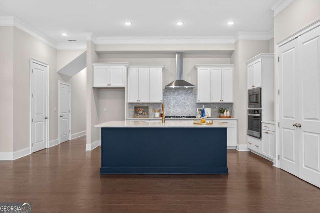 687 Stickley Oak Way, Woodstock, GA 30189