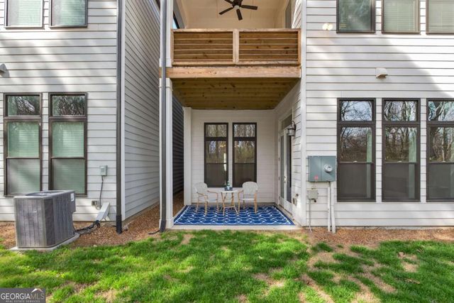 687 Stickley Oak Way, Woodstock, GA 30189