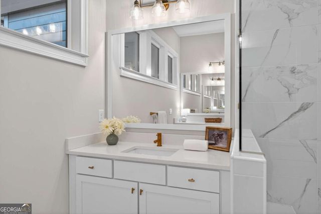 687 Stickley Oak Way, Woodstock, GA 30189