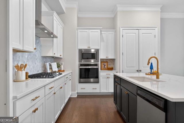 687 Stickley Oak Way, Woodstock, GA 30189