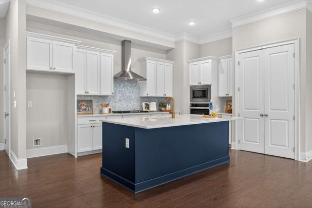 687 Stickley Oak Way, Woodstock, GA 30189