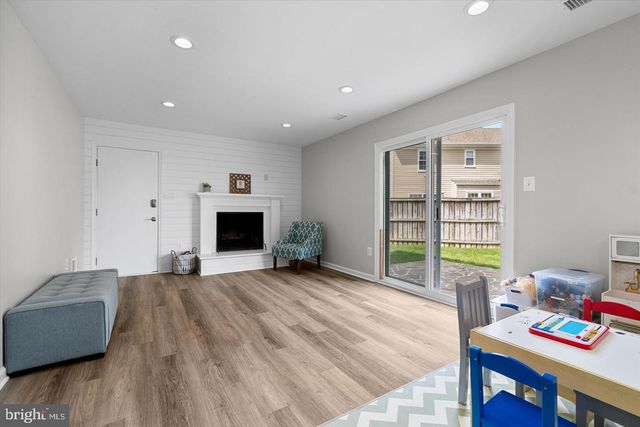 6200 FRANCONIA FOREST CT, Alexandria, VA 22310
