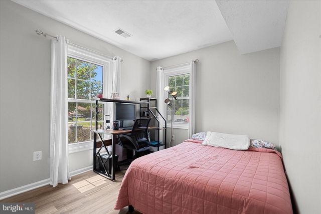 6200 FRANCONIA FOREST CT, Alexandria, VA 22310
